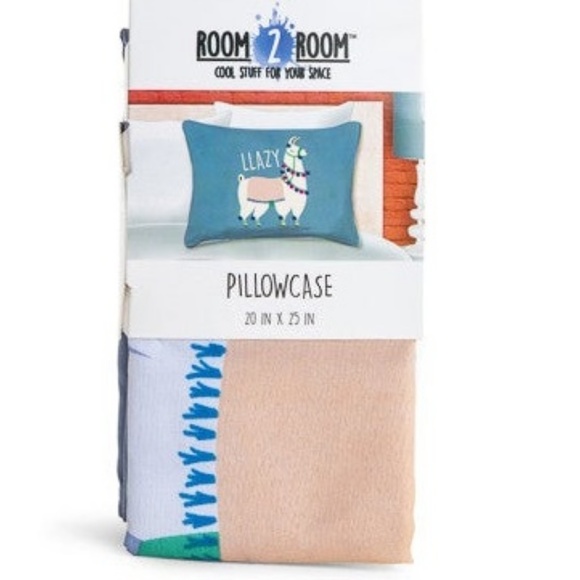 LLAZY LLAMA Pillowcase by Room2Room NWT - Picture 2 of 2